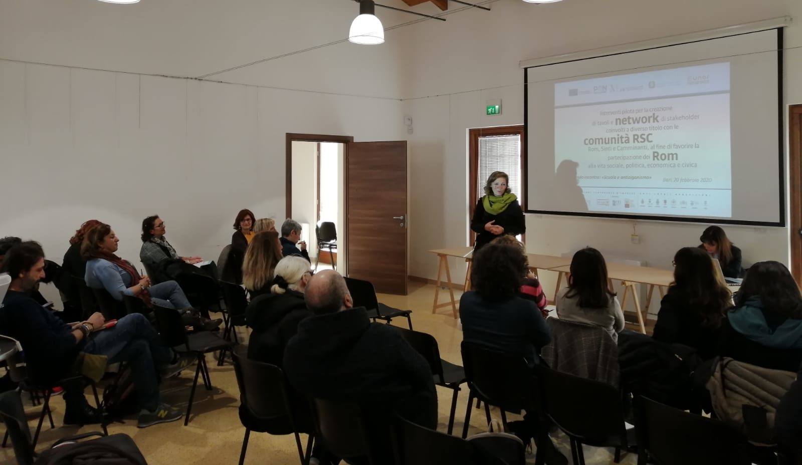 Integrazione Comunità Rom, stamattina a Bari l’incontro su Scuola e Antiziganismo
