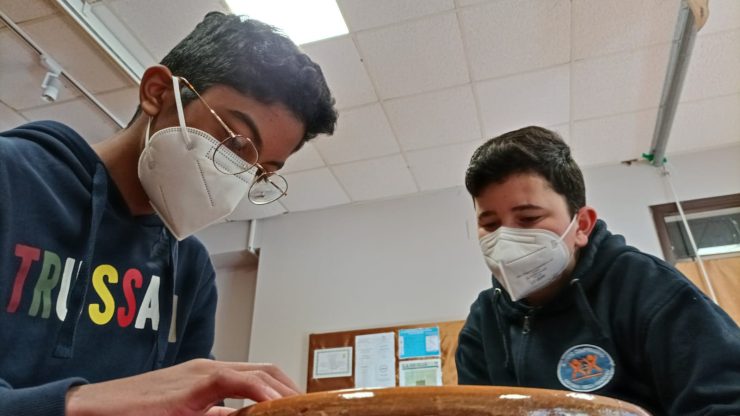 Lavorare sulle emozioni: i laboratori extracurriculari di Viagrande e Misterbianco